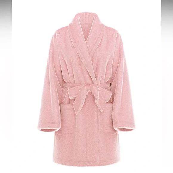 Victoria's Secret Pink Plush Robe NEW - Picture 3 of 6